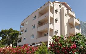 Sarita Apartments 2